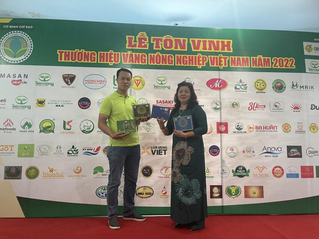 Chè Hoài Trung - Chắt chiu vị ngọt cho đời