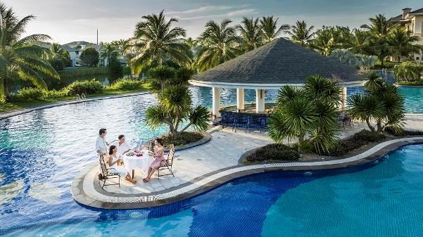 Hé lộ sân khấu siêu thần tốc của huyền thoại DJ Hardwell tại Phú Quốc United Center