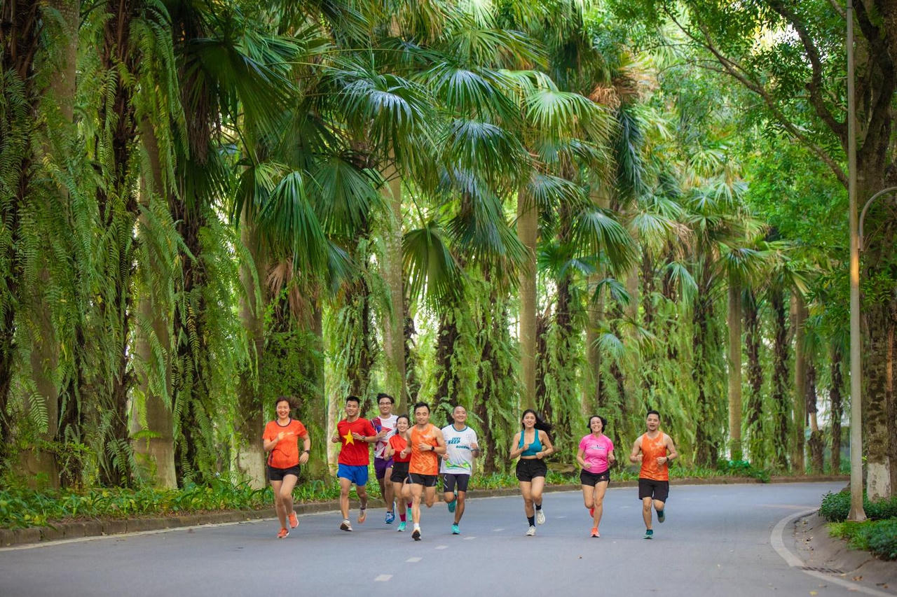 Trải nghiệm độc đáo tại cung đường Ecopark Marathon 2023