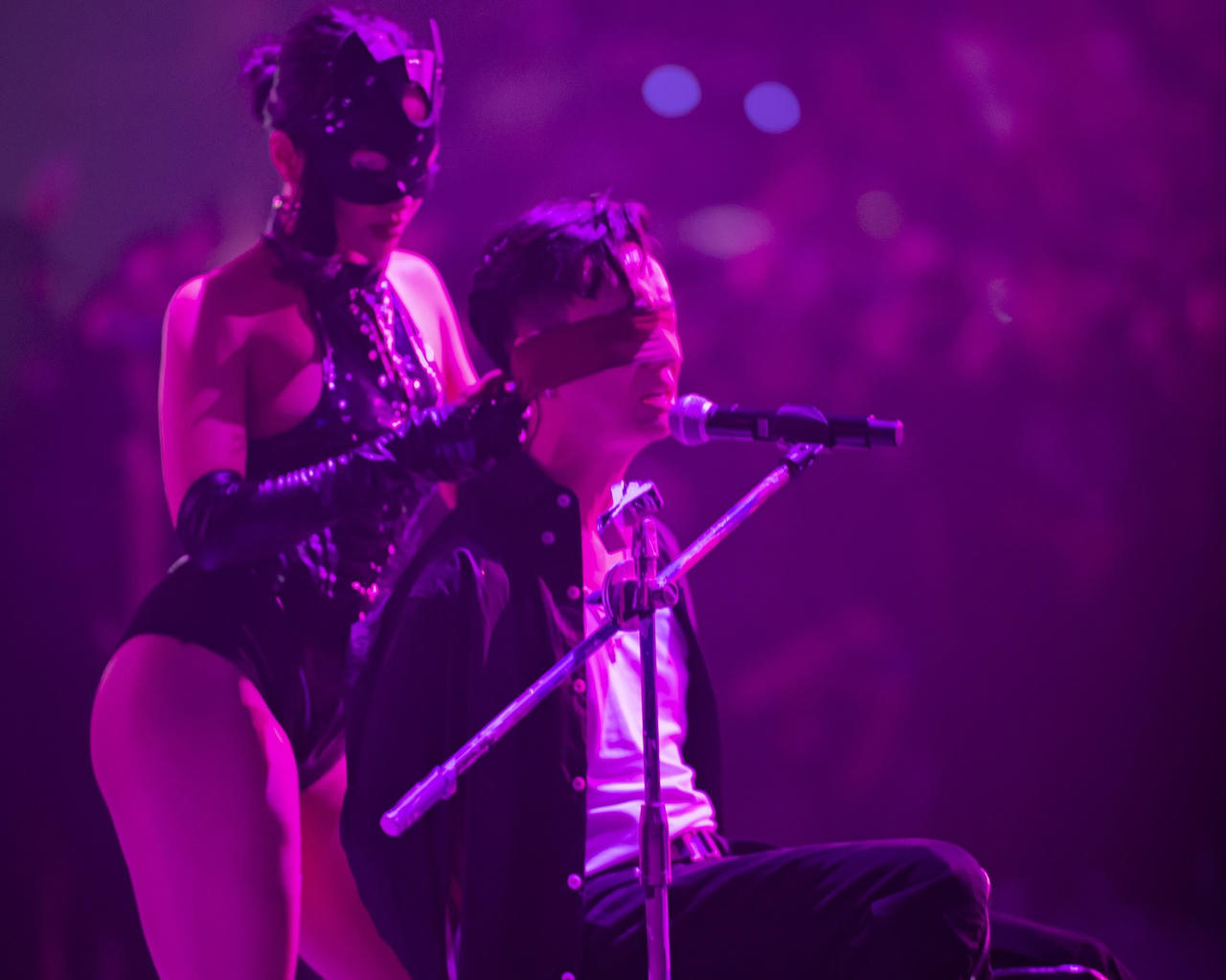 Quản lý nghệ sĩ từ góc nhìn pháp luật