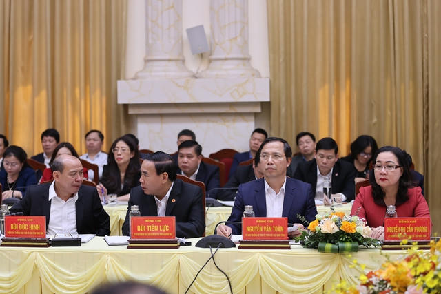 Hòa Bình cần tập trung cho 3 tuyến đường chiến lược, tự tin, tự lực, tự cường phát triển