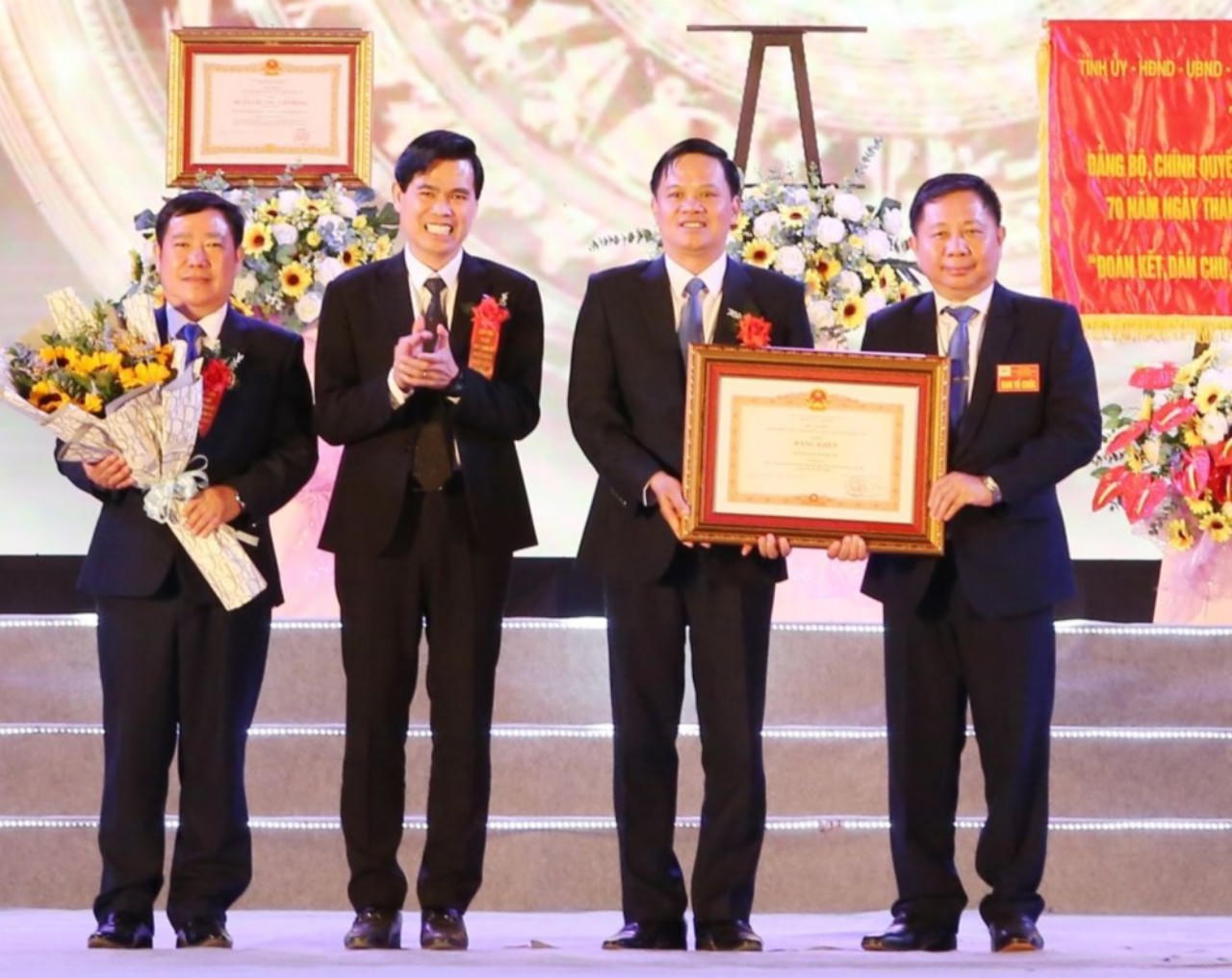 Huyện Sông Mã, Sơn La: Đẩy mạnh sản xuất nông lâm nghiệp, gắn với công nghiệp chế biến