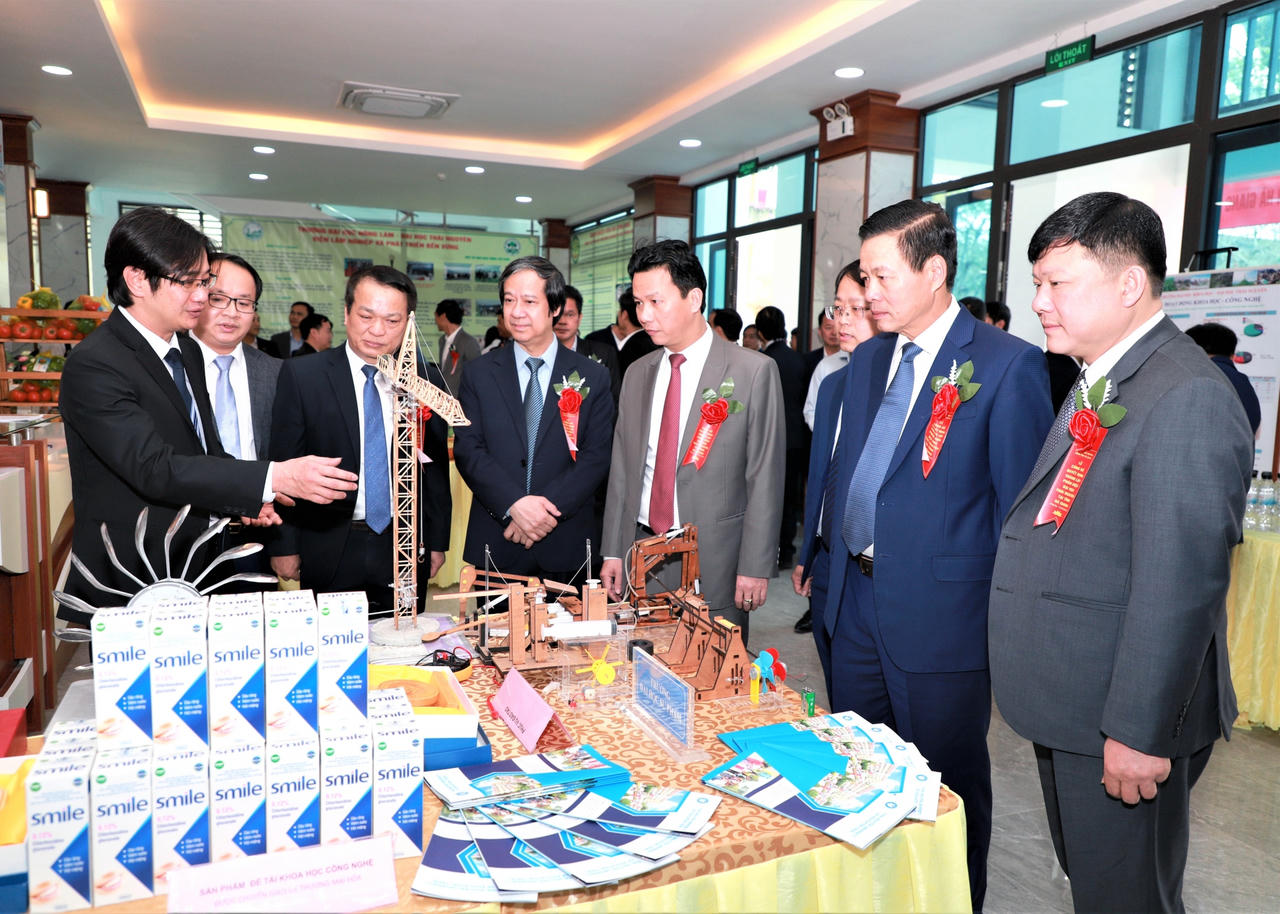 Công bố Quyết định thành lập Phân hiệu Đại học Thái Nguyên tại Hà Giang