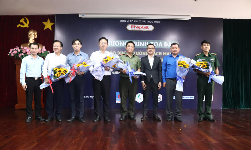 Giáo dục lý tưởng cách mạng và ngăn chặn lệch chuẩn đạo đức từ tác nhân trên MXH cho giới trẻ