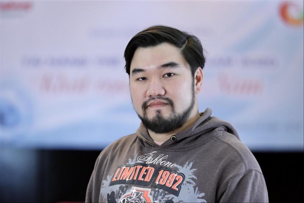 Những tiến sĩ trẻ đi thật xa, để trở về…