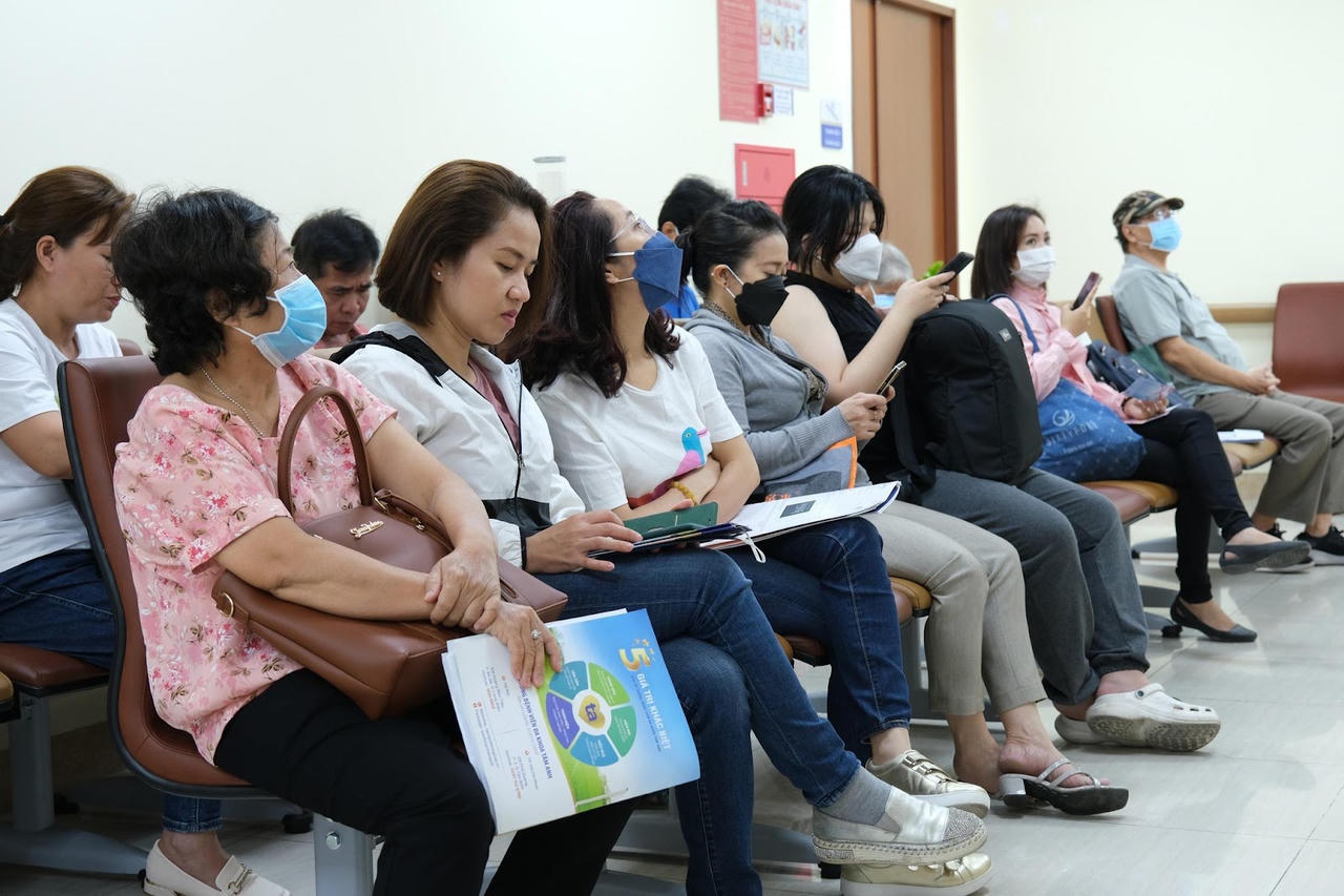 Hàng nghìn phụ nữ được khám miễn phí tại Bệnh viện Tâm Anh