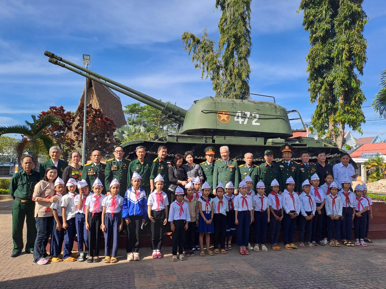 Trận chiến bi tráng của chiếc xe tăng T59 số hiệu 377