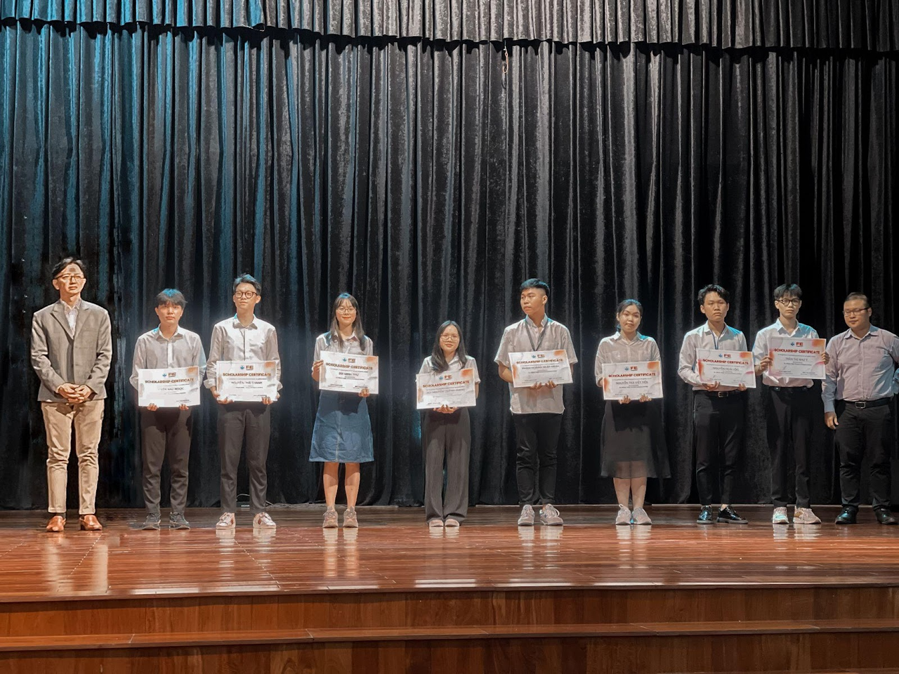 FE CREDIT trao 15 suất học bổng cho sinh viên trường Đại học Quốc tế, Đại học quốc gia TP HCM
