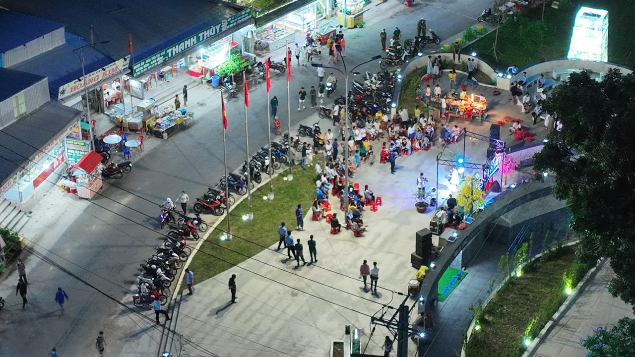 Khúc hát mây ngàn giữa trời xanh