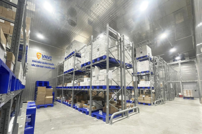 Làm gì để vắc xin hết hạn không thể vào được phòng tiêm?