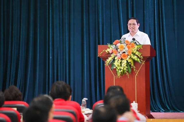 Thủ tướng: Tạo điều kiện tốt nhất có thể để xây dựng nền báo chí cách mạng, chuyên nghiệp, nhân văn, hiện đại