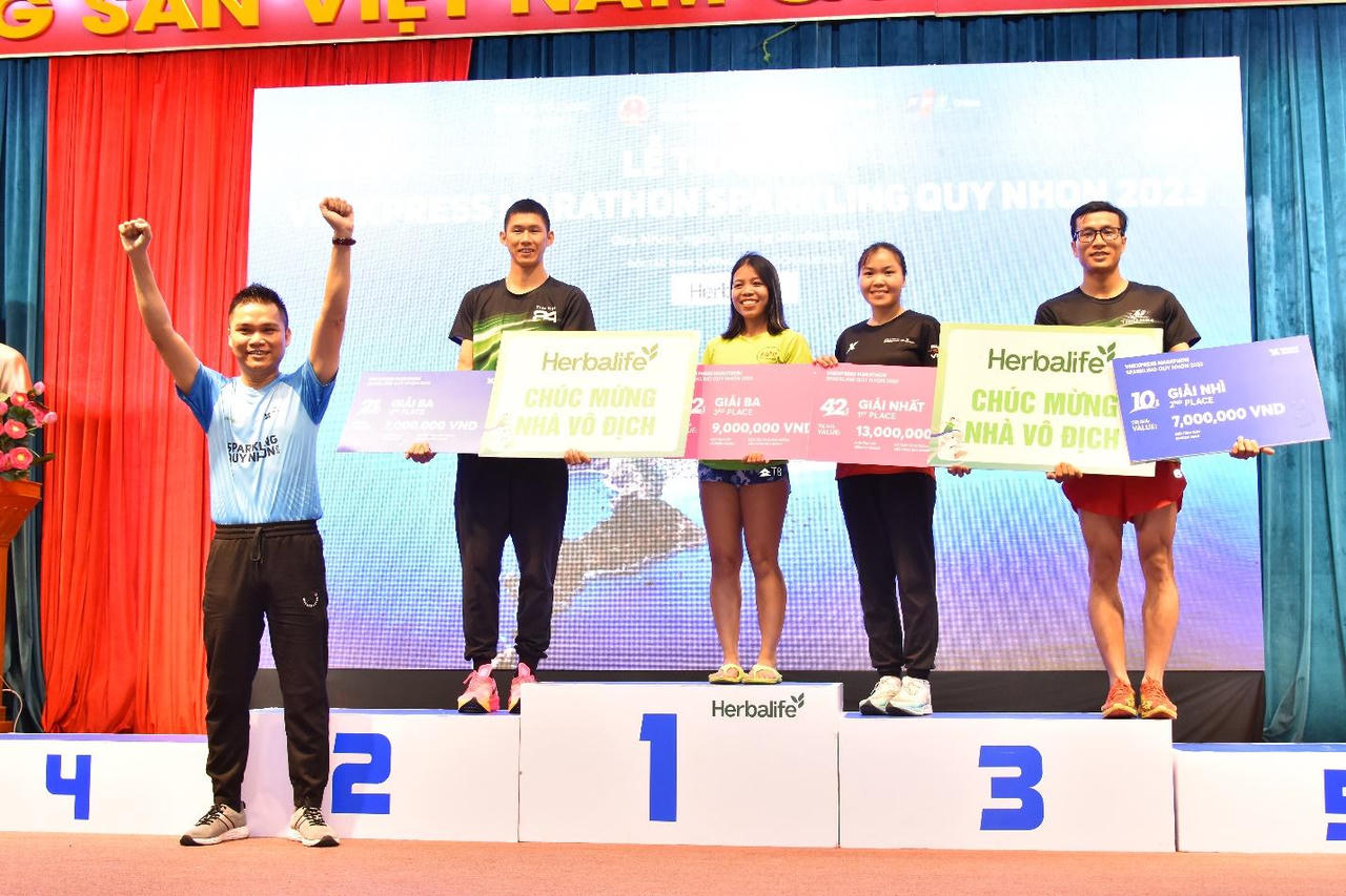 Herbalife Việt Nam tiếp tục đồng hành cùng VnExpress Marathon Sparkling Quy Nhơn 2023