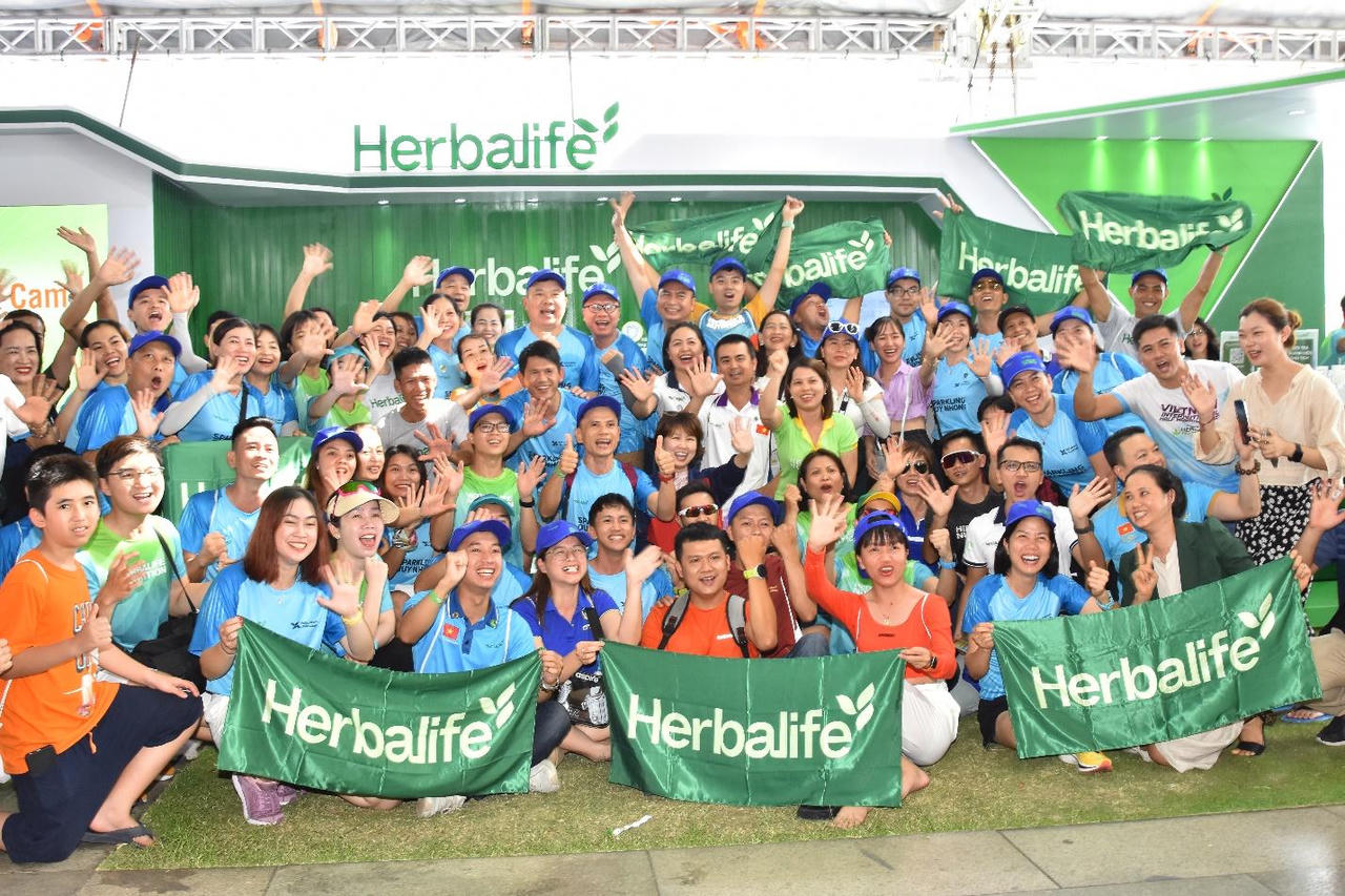 Herbalife Việt Nam tiếp tục đồng hành cùng VnExpress Marathon Sparkling Quy Nhơn 2023