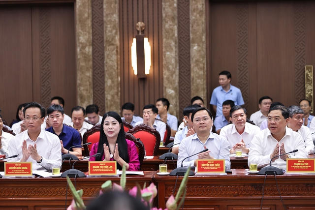 Thủ tướng chủ trì Hội nghị Hội đồng điều phối vùng đồng bằng sông Hồng