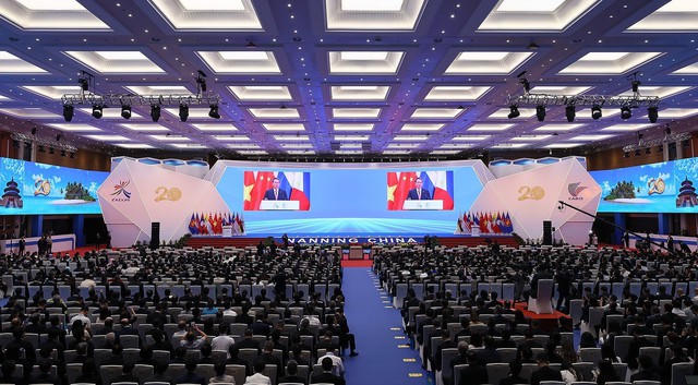 Thủ tướng: Phấn đấu đưa kim ngạch thương mại Trung Quốc - ASEAN vượt mức 1.000 tỷ USD - Ảnh 4. Thủ tướng: Phấn đấu đưa kim ngạch thương mại Trung Quốc - ASEAN vượt mức 1.000 tỷ USD