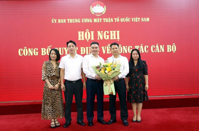 Nhà báo Trần Bảo Trung được điều động, bổ nhiệm làm Phó Tổng Biên tập Tạp chí Mặt trận