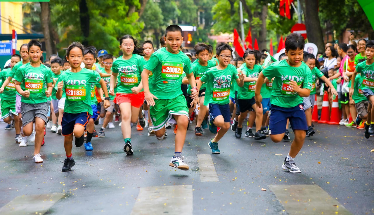 Sôi nổi các hoạt động trước giờ khởi tranh VPBank Hanoi International Marathon 2023