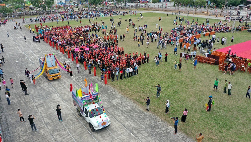 Lung linh sắc màu văn hóa các dân tộc nơi thượng nguồn sông Đà