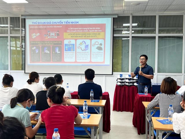 Mcredit đẩy mạnh tích hợp tiêu chuẩn ESG vào chiến lược phát triển