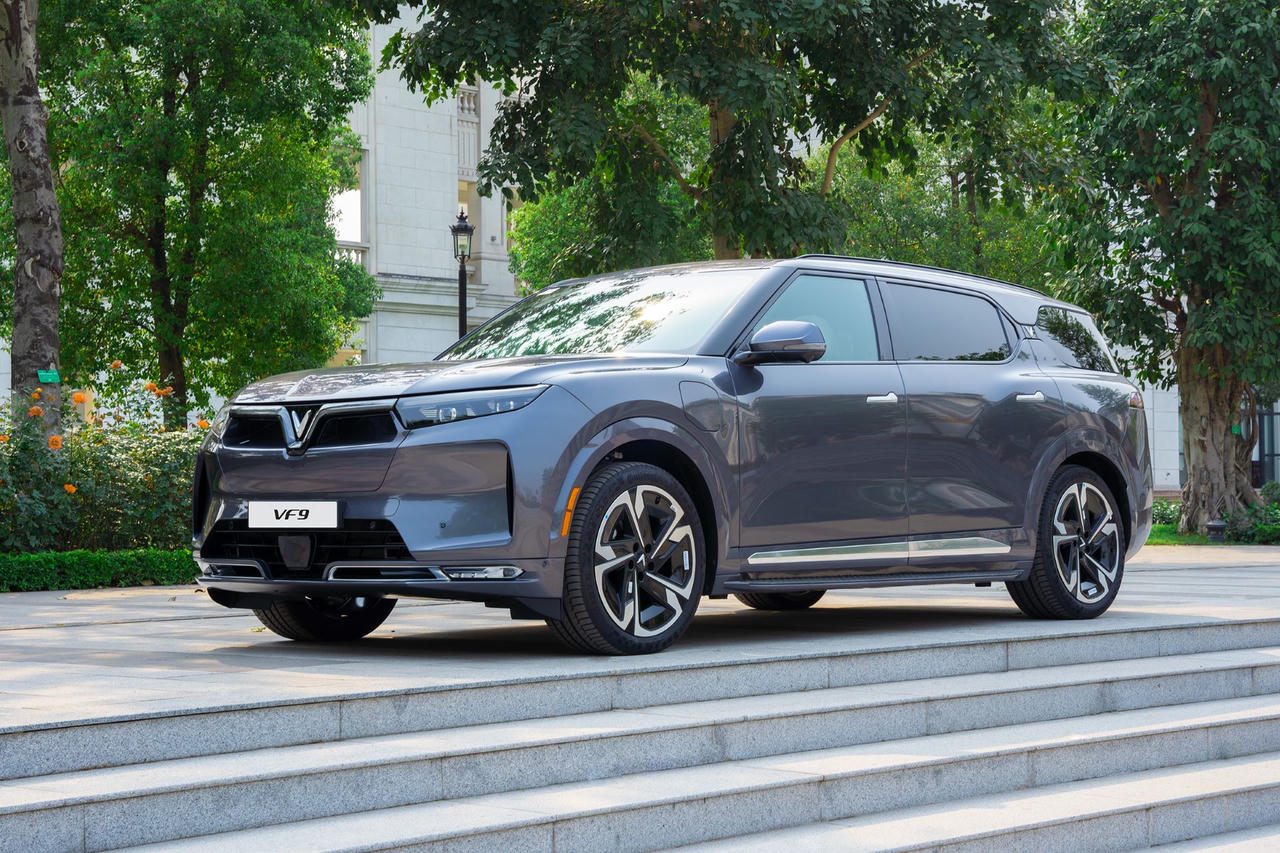 Giải mã lý do xe điện sẽ sớm soán ngôi xe xăng