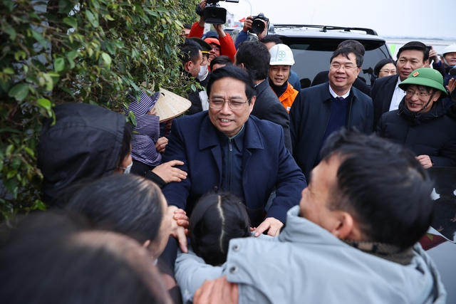 Thủ tướng kiểm tra tiến độ dự án đường dây 500 kV đặc biệt quan trọng với an ninh năng lượng quốc gia