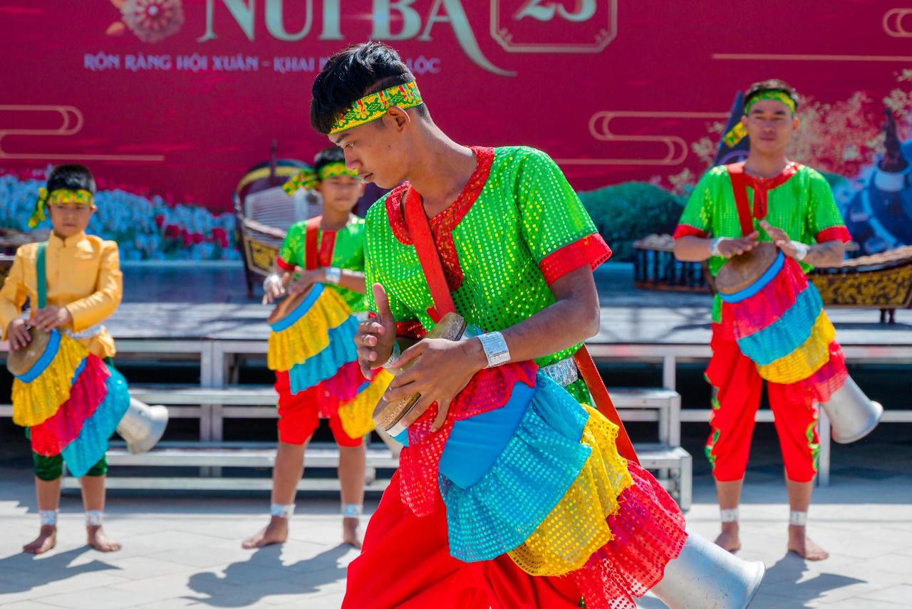 Tây Ninh sẽ bắn pháo hoa mừng Hội xuân núi Bà năm Giáp Thìn vào Mùng 4 Tết