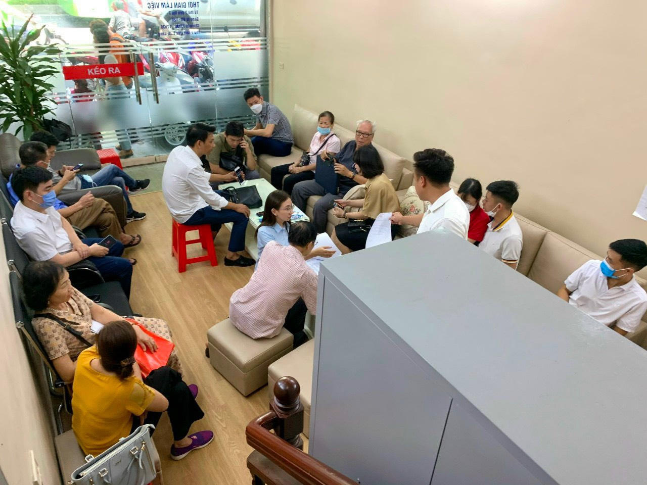 VPCC Nguyễn Huệ: Tiên phong phục vụ khách hàng ngày lễ, cuối tuần