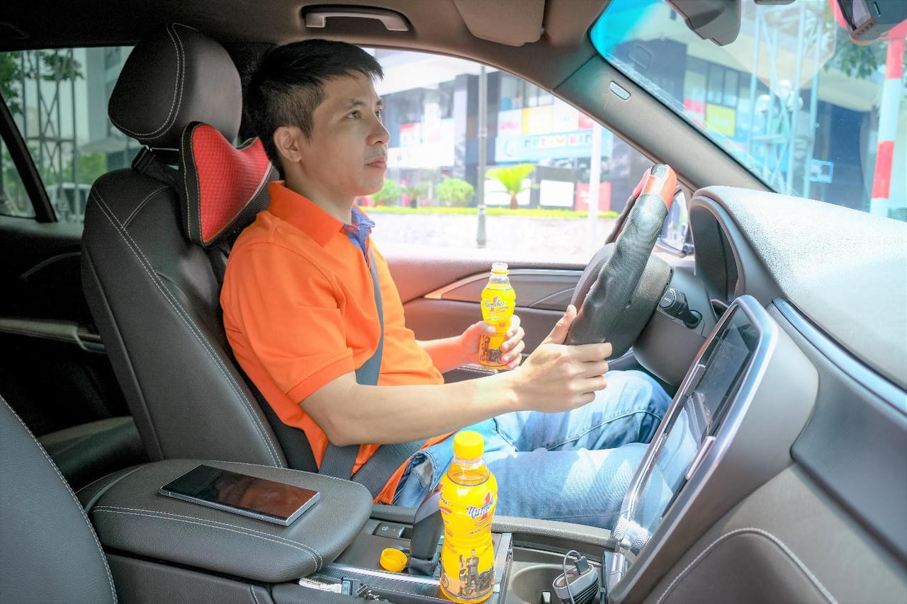 Đằng sau những chuyến đi an toàn và luôn tràn đầy năng lượng của các tài xế