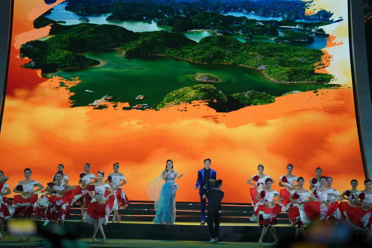 Lễ hội Hoa Phượng Đỏ 2024: Hải Phòng - Bừng sáng miền Di sản