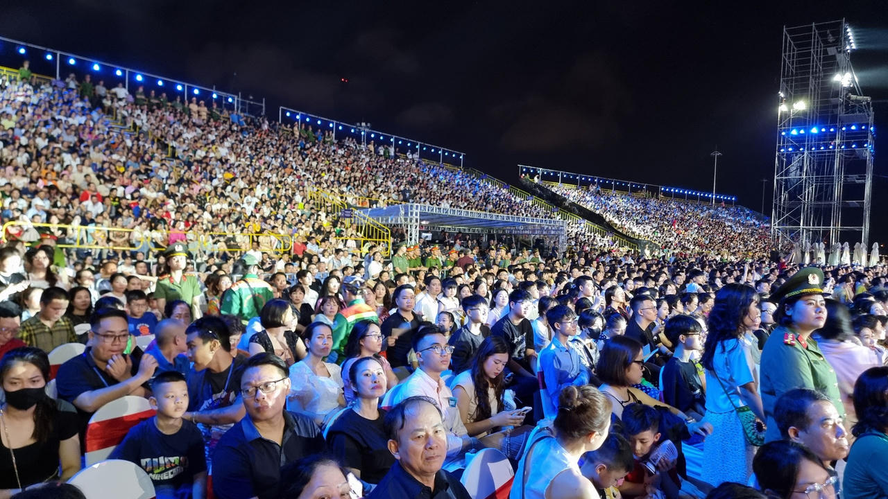 Lễ hội Hoa Phượng Đỏ 2024: Hải Phòng - Bừng sáng miền Di sản