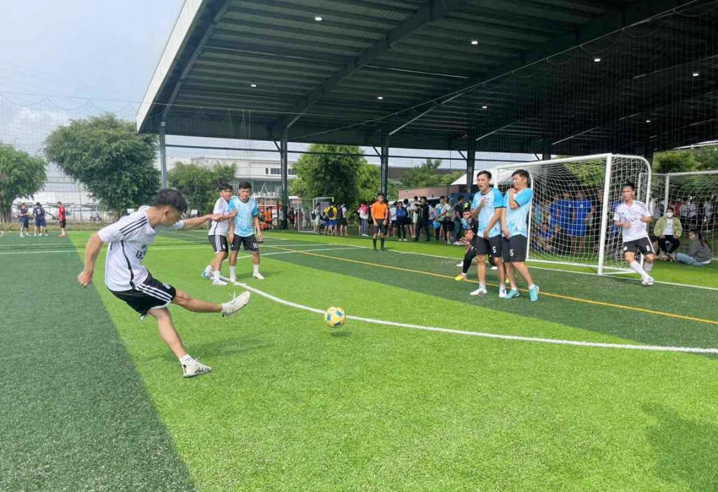 Khai mạc Giải Bóng đá nam Thanh niên công nhân tỉnh Bình Dương - Cúp báo Tuổi trẻ Thủ đô năm 2024