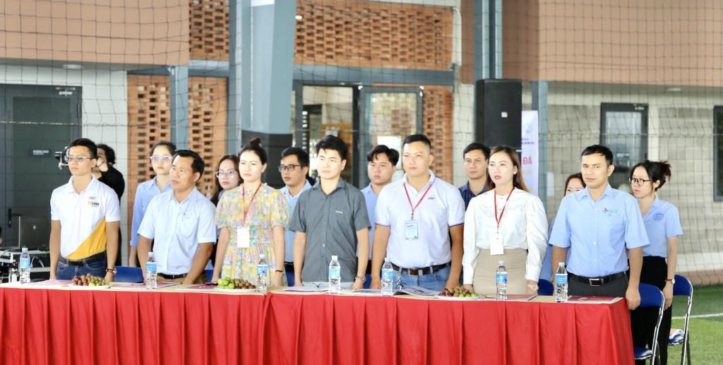 Khai mạc Giải Bóng đá nam Thanh niên công nhân tỉnh Bình Dương - Cúp báo Tuổi trẻ Thủ đô năm 2024