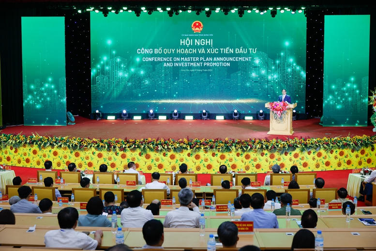 Thủ tướng kỳ vọng Hưng Yên phát triển vào nhóm dẫn đầu cả nước, góp phần làm nên 'kỳ tích sông Hồng'