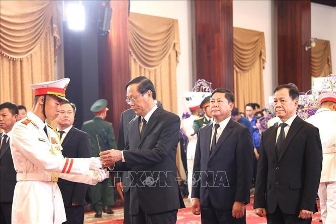 Thành kính tiễn đưa Tổng Bí thư Nguyễn Phú Trọng về nơi an nghỉ