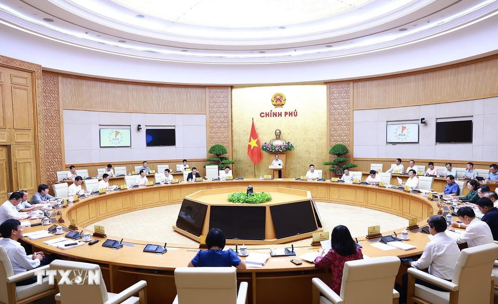 Thủ tướng: Các cơ quan quản lý nhà nước không sa vào các công việc nhỏ lẻ