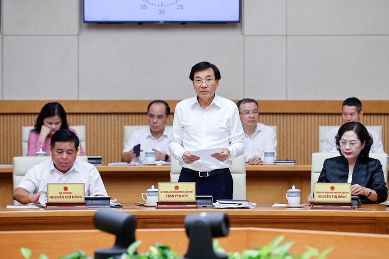 Thủ tướng chủ trì phiên họp Chính phủ chuyên đề pháp luật thứ hai trong tháng