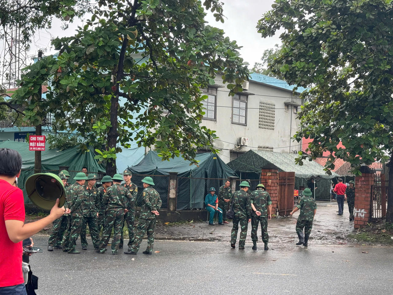 Trực tiếp sự cố sập cầu Phong Châu: Nỗ lực khắc phục hậu quả thiên tai do bão Yagi gây ra