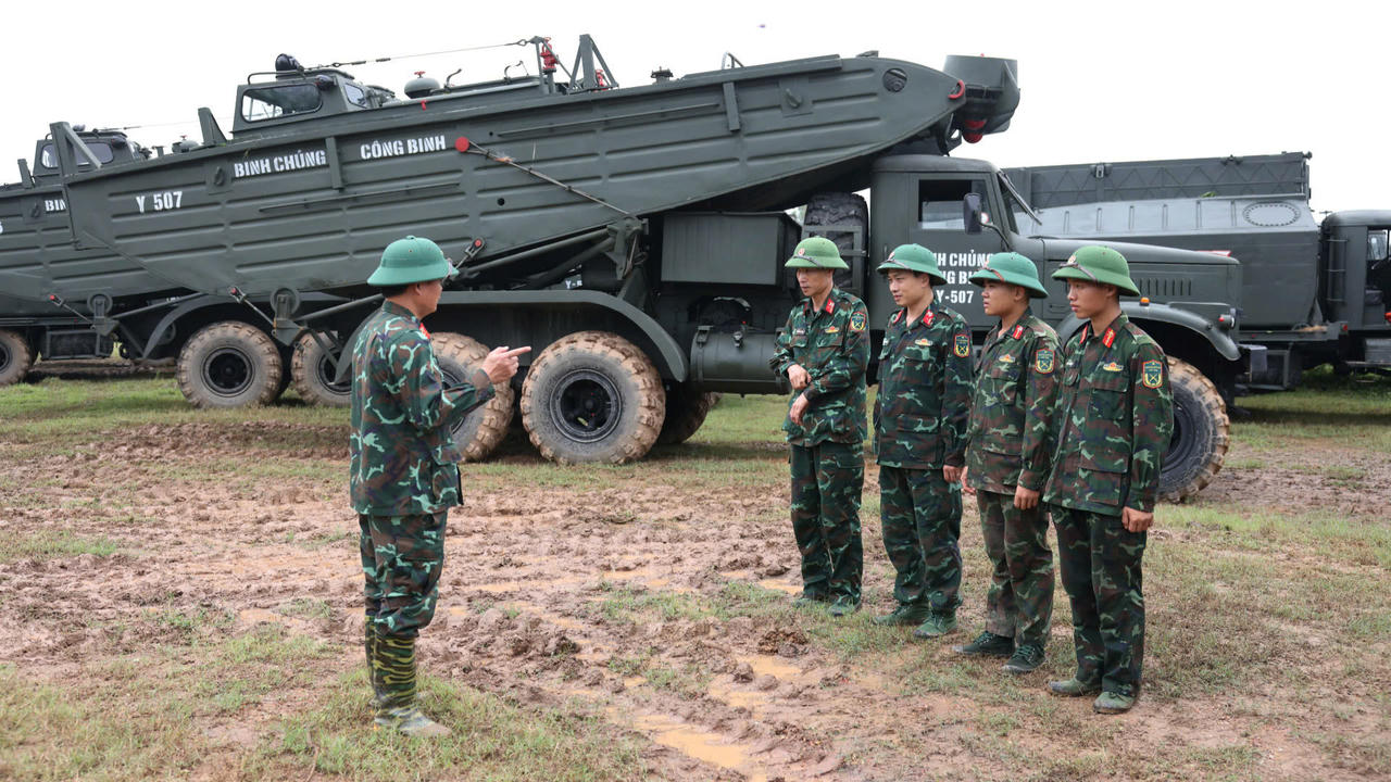 Trực tiếp sự cố sập cầu Phong Châu: Nỗ lực khắc phục hậu quả thiên tai do bão Yagi gây ra