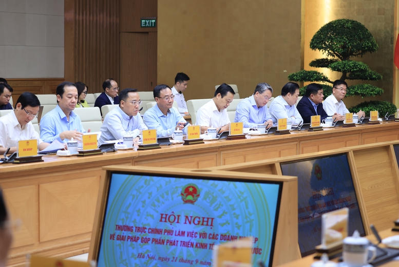 Thủ tướng: Tháo gỡ cho doanh nghiệp là tháo gỡ cho nền kinh tế, doanh nghiệp phát triển là đất nước phát triển