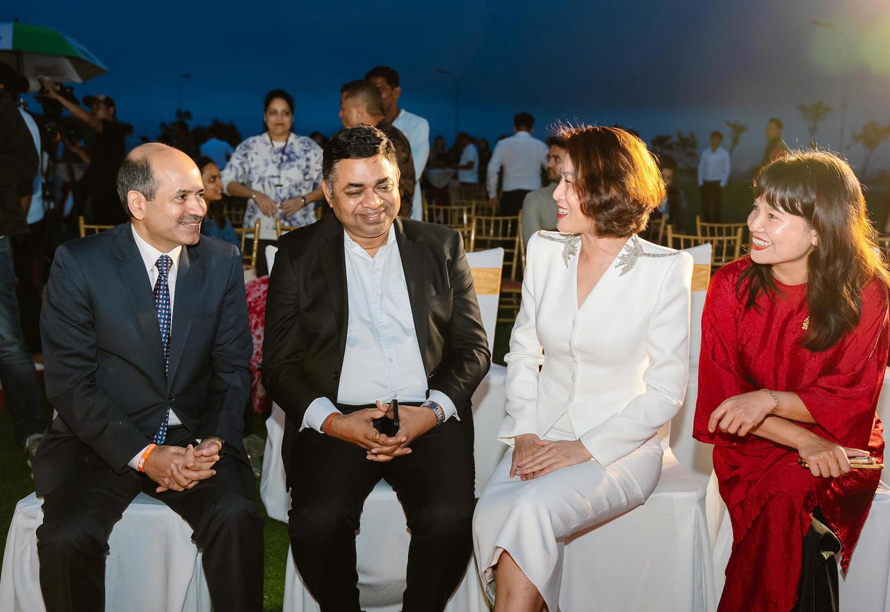 Phim dự liên hoan Cannes bấm máy tại Samten Hills Dalat