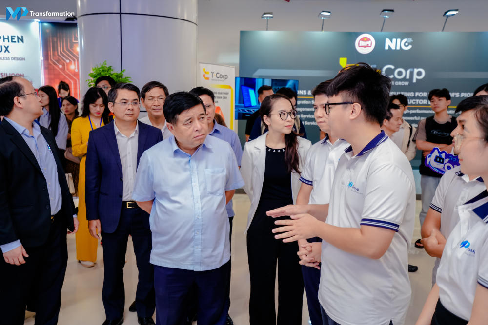MP Transformation trình diễn hệ sinh thái giải pháp AI Contact Center tại Ngày hội Đổi mới sáng tạo 2024