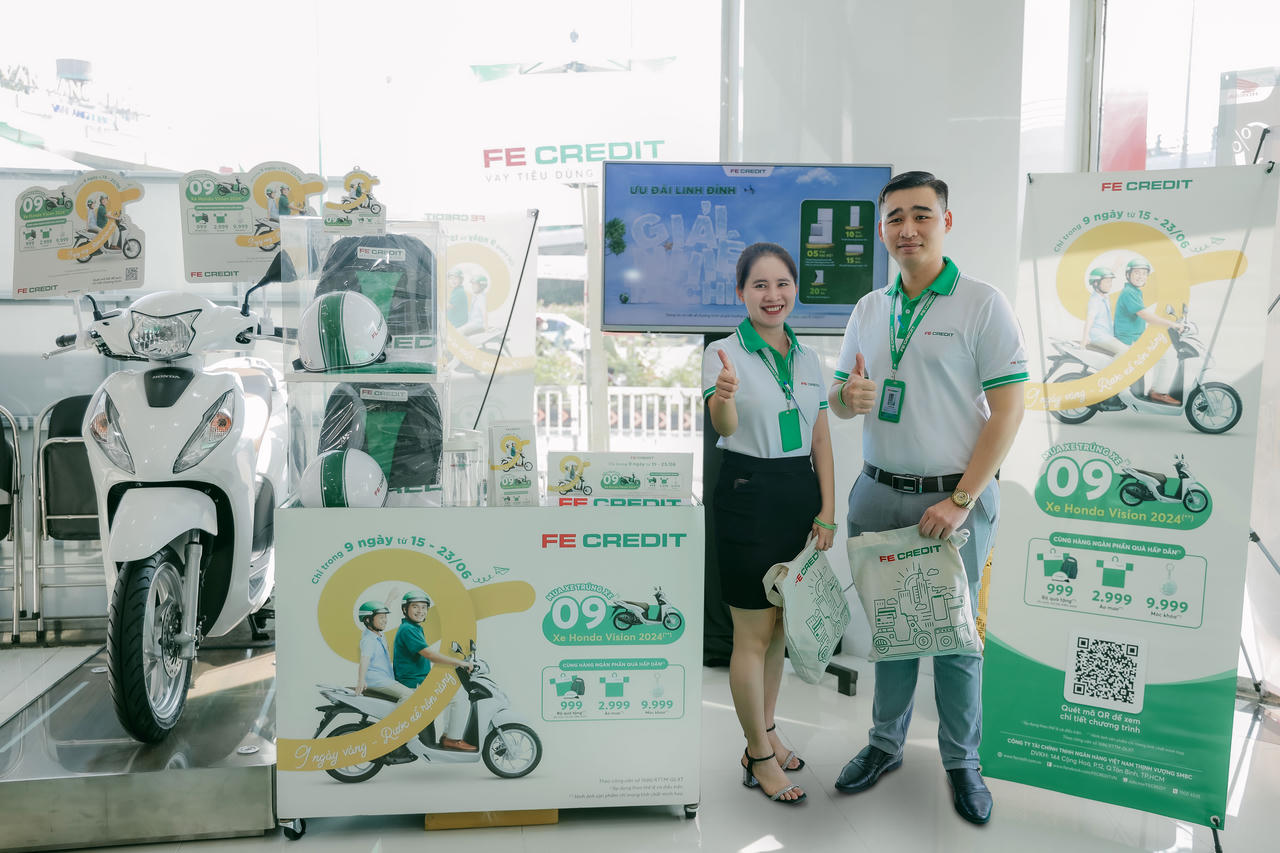 Cuối năm, FE CREDIT rộn ràng tri ân khách hàng