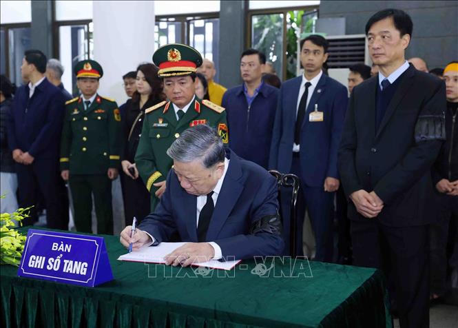 Tổ chức trọng thể Lễ tang Đại tướng Nguyễn Quyết