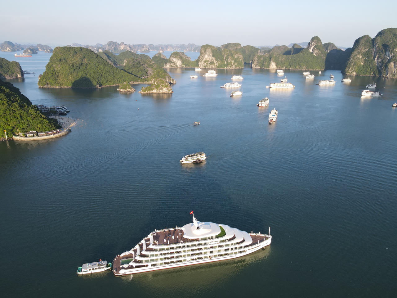 Quảng Ninh: Vượt thách thức, kinh tế tiếp tục tăng trưởng top 10 cả nước