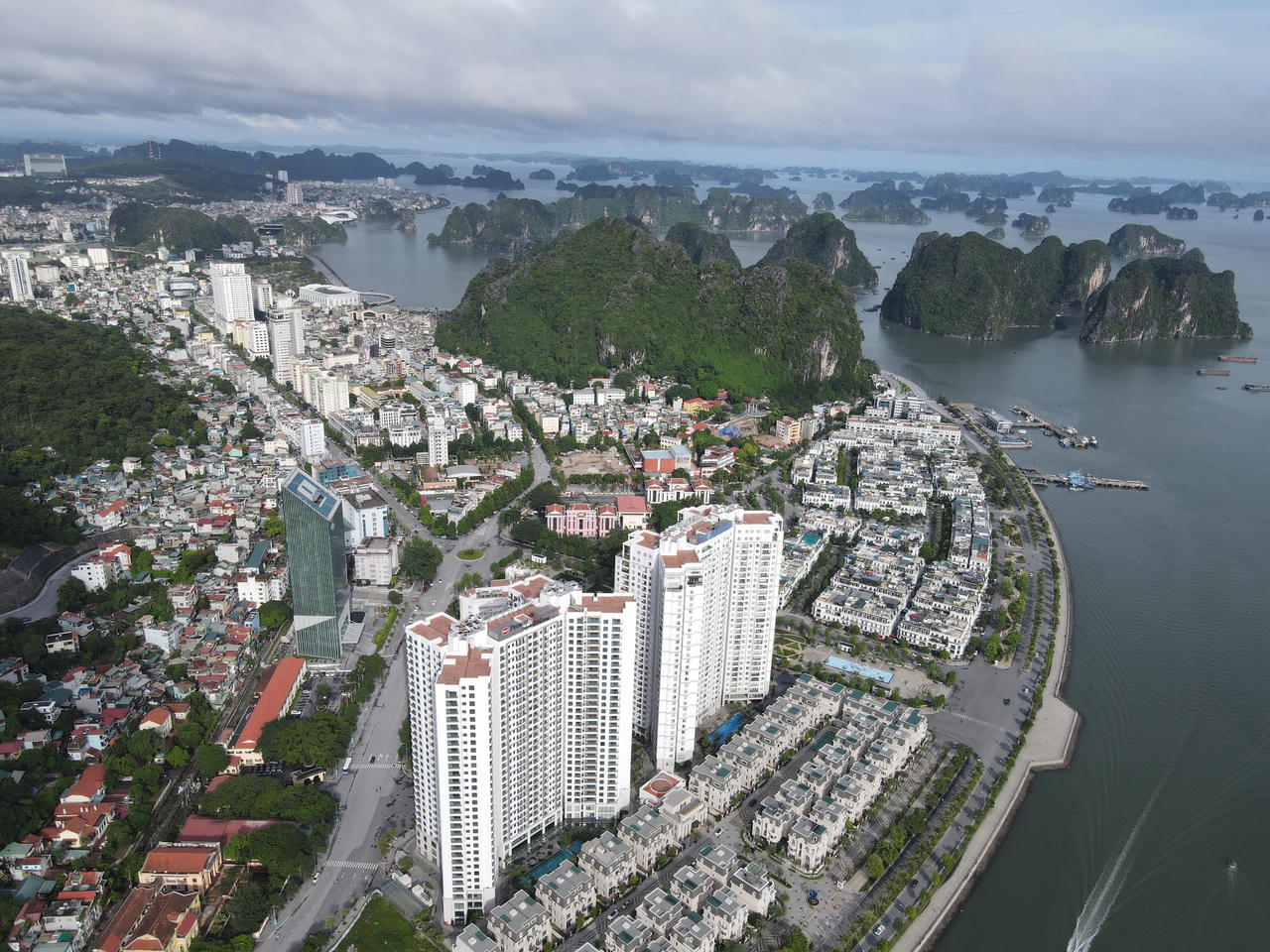 Quảng Ninh: Vượt thách thức, kinh tế tiếp tục tăng trưởng top 10 cả nước