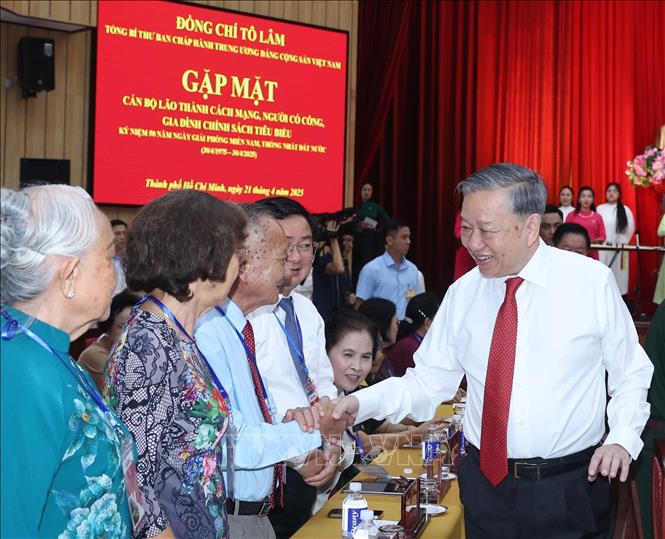 Tổng Bí thư: TP Hồ Chí Minh mở rộng tạo thành một cực tăng trưởng mới mang tầm cỡ khu vực và quốc tế