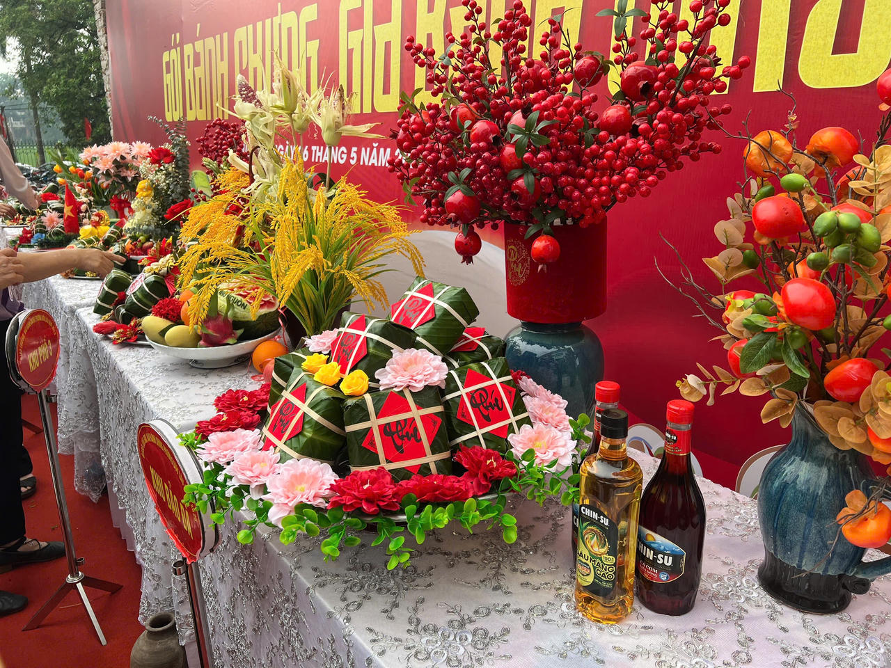 Tôn vinh văn hóa ẩm thực Việt Nam qua 'Ngày tưởng nhớ Hoàng Tử Lang Liêu'