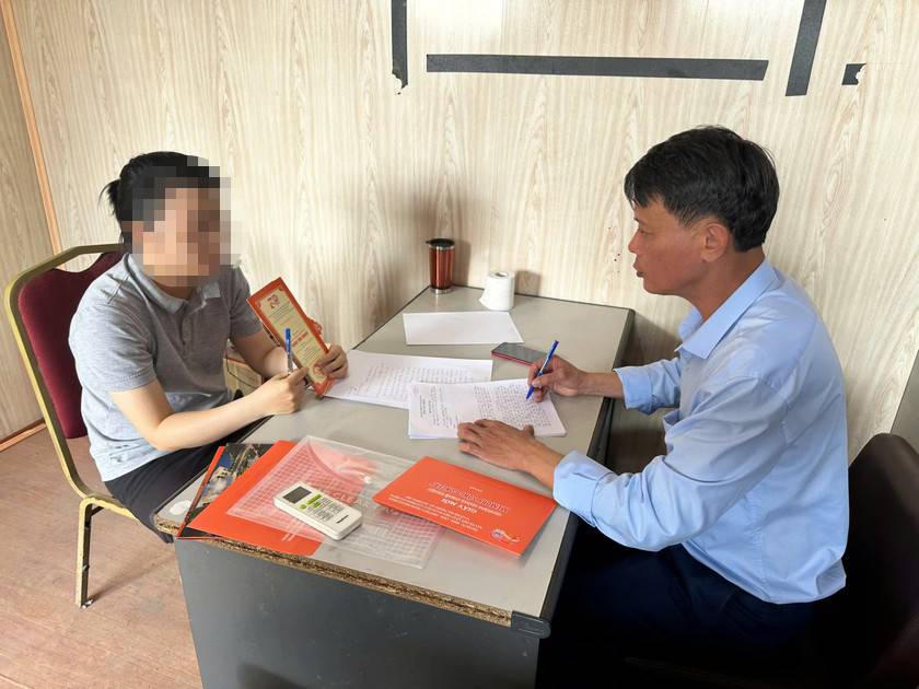 Xử lý 2 trường hợp rao bán Giấy mời Lễ hội Hoa phượng đỏ 2025 