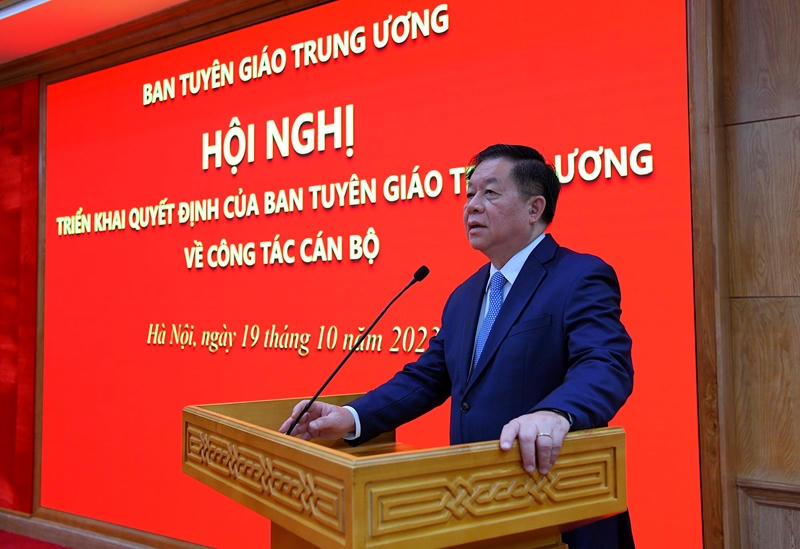 Trao Quyết định Tổng Biên tập Báo điện tử Đảng Cộng sản Việt Nam