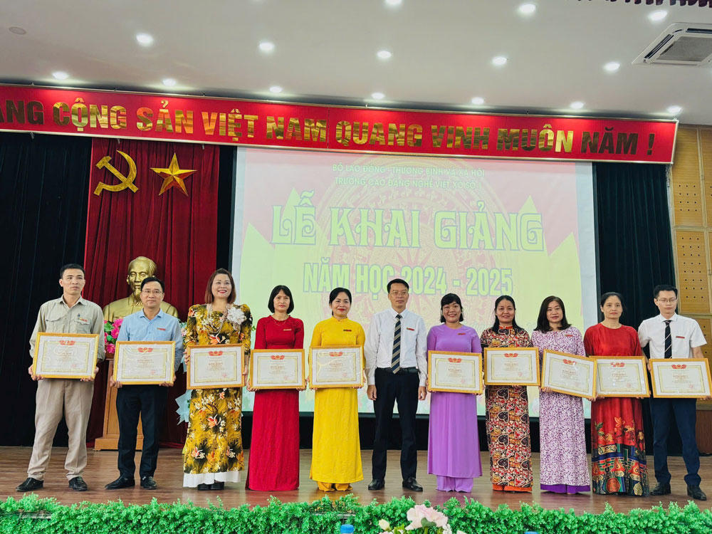 Trường cao đẳng nghề Việt Xô số 1: Thành lập từ tình hữu nghị, phát triển vì đất nước!